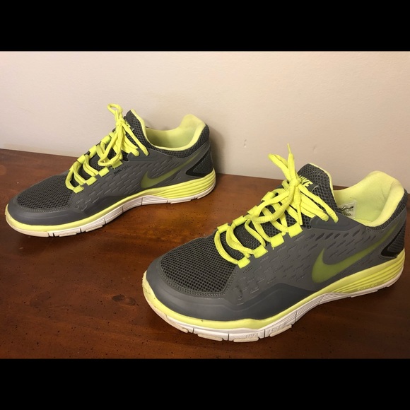 Nike Free Xilla Trainer - Picture 3 of 7